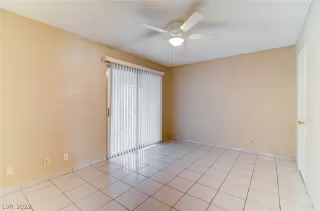 Photo #1: 2382850 Listing 