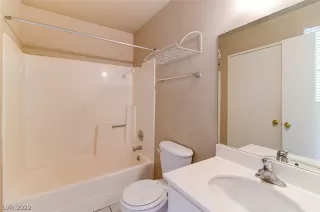 Photo #3: 2382850 Listing 