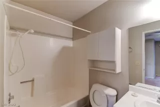 Photo #6: 2382850 Listing 