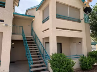 Photo #1: 2382867 Listing 