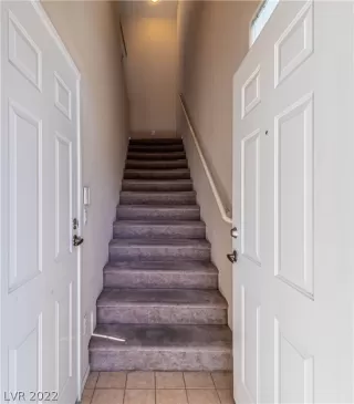 Photo #3: 2382896 Listing 