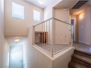 Photo #4: 2382896 Listing 