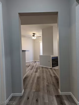 Photo #3: 2382970 Listing 