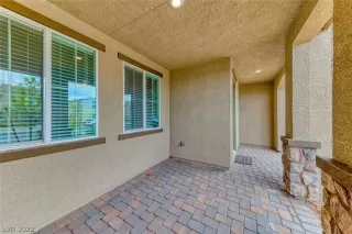 Photo #4: 2382988 Listing 