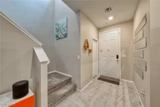 Photo #6: 2382988 Listing 