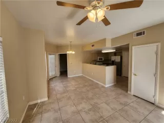 Photo #4: 2383000 Listing