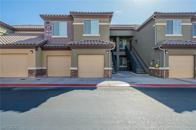 MLS: 2383017 Condo For Sale