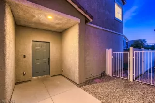 Photo #1: 2383042 Listing 