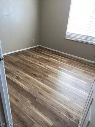 Photo #3: 2383119 Listing 