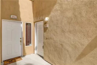 Photo #1: 2383130 Listing