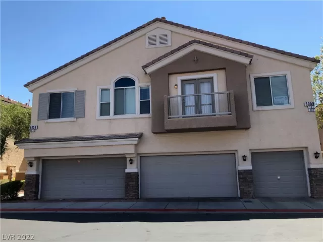 MLS: 2383133 Condo For Sale