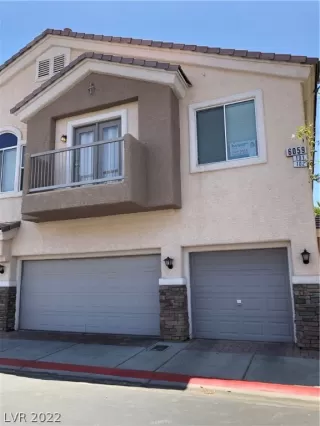 Photo #1: 2383133 Listing