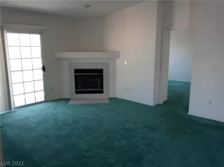 Photo #4: 2383143 Listing 