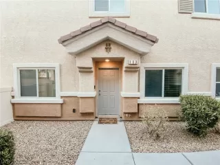 Photo #4: 2383146 Listing