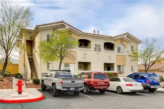 Photo #1: 2383165 Listing 