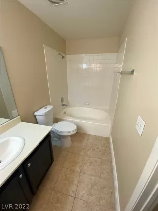 Photo #6: 2383187 Listing 