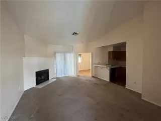 Photo #1: 2383221 Listing 