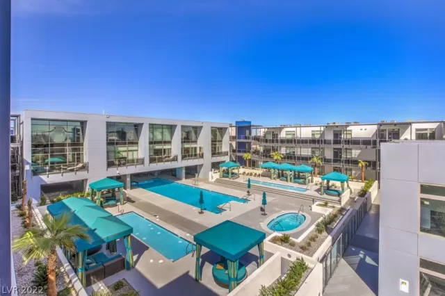 MLS: 2383261 Condo For Sale