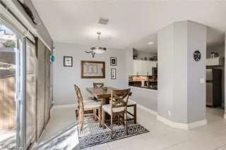 Photo #4: 2383303 Listing