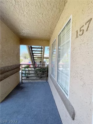 Photo #4: 2383359 Listing 