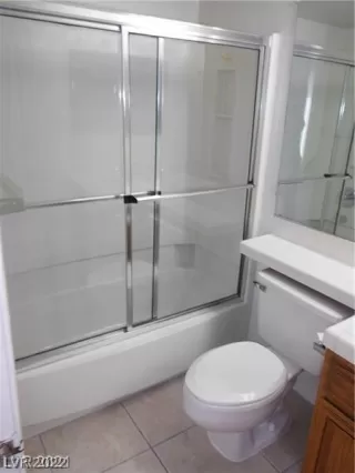 Photo #6: 2383406 Listing 