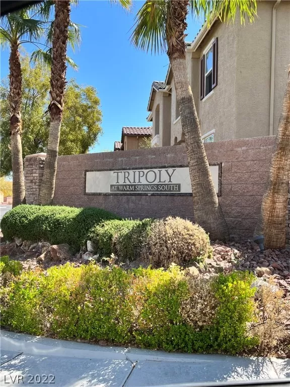 MLS: 2383415 Condo For Sale