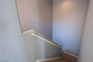 Photo #3: 2383513 Listing