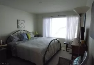 Photo #5: 2383560 Listing 