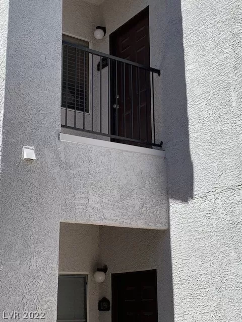 MLS: 2383617 Condo For Sale