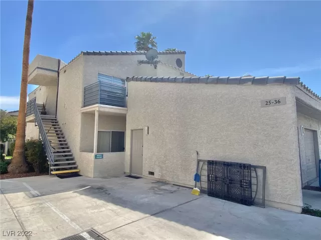 MLS: 2383654 Condo For Sale