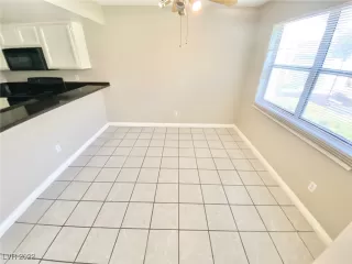 Photo #2: 2383654 Listing 