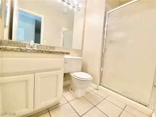 Photo #5: 2383654 Listing 