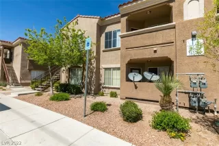 Photo #1: 2383665 Listing