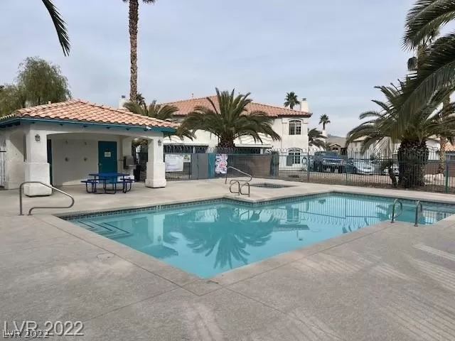 MLS: 2383669 Condo For Sale