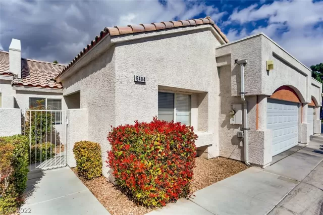 MLS: 2383679 Condo For Sale