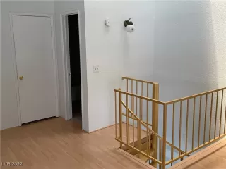 Photo #6: 2383686 Listing 