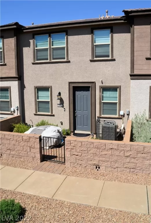 MLS: 2383694 Condo For Sale