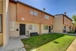 Photo #1: 2383698 Listing