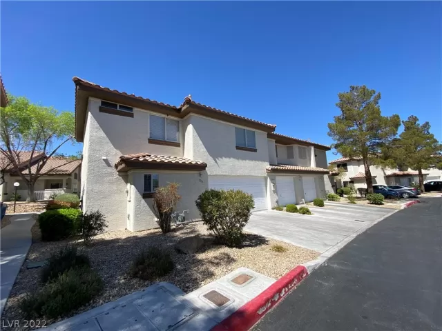 MLS: 2383716 Condo For Sale