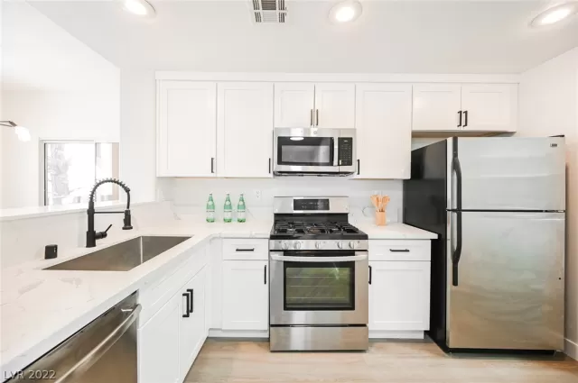 MLS: 2383746 Condo For Sale