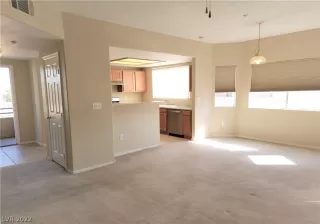 Photo #3: 2383760 Listing