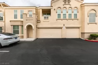 Photo #2: 2383807 Listing 