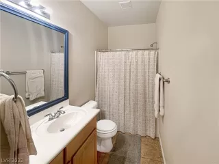 Photo #6: 2383886 Listing 