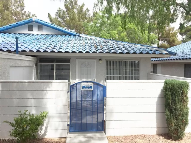 MLS: 2383896 Condo For Sale