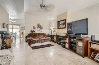 Photo #1: 2383910 Listing