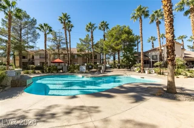 MLS: 2383914 Condo For Sale