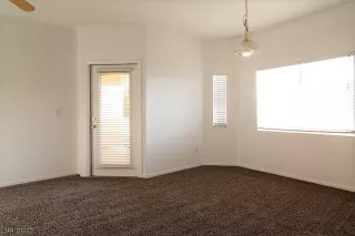 Photo #6: 2383949 Listing 