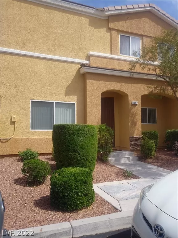 MLS: 2383955 Condo For Sale