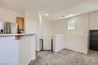 Photo #3: 2383973 Listing 