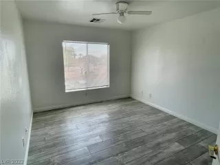 Photo #4: 2383995 Listing 